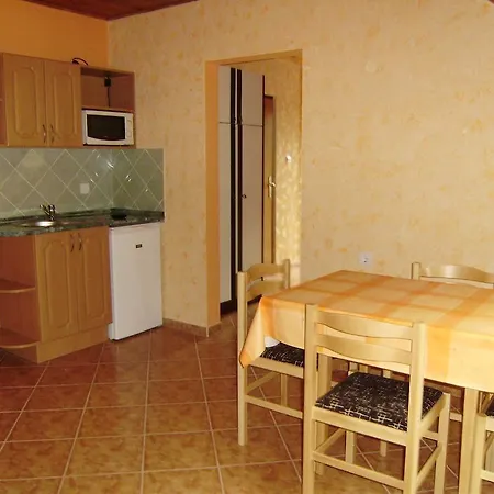 Sulak Apartmanhaz Lejlighed *